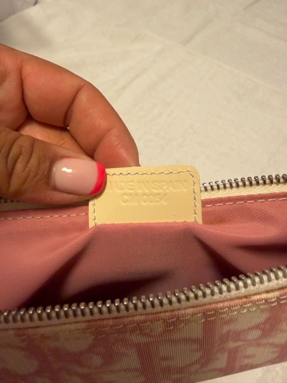 Vintage Christian Dior pink monogram saddle pochette - Picture 14 of 14